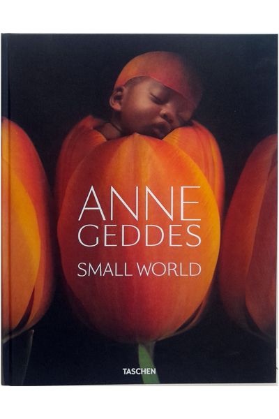 Anne Geddes. Small World